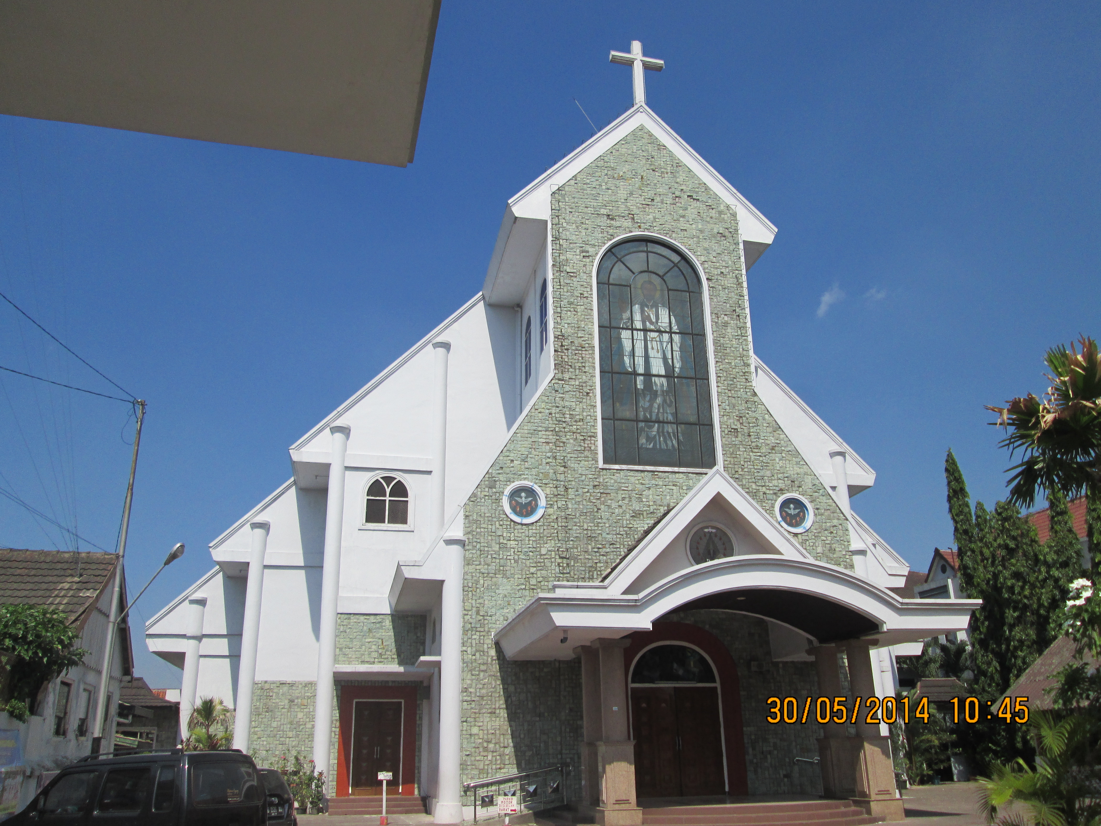  Gambar  Rumah  Ibadah  Kristen Katolik agama yang ada di 
